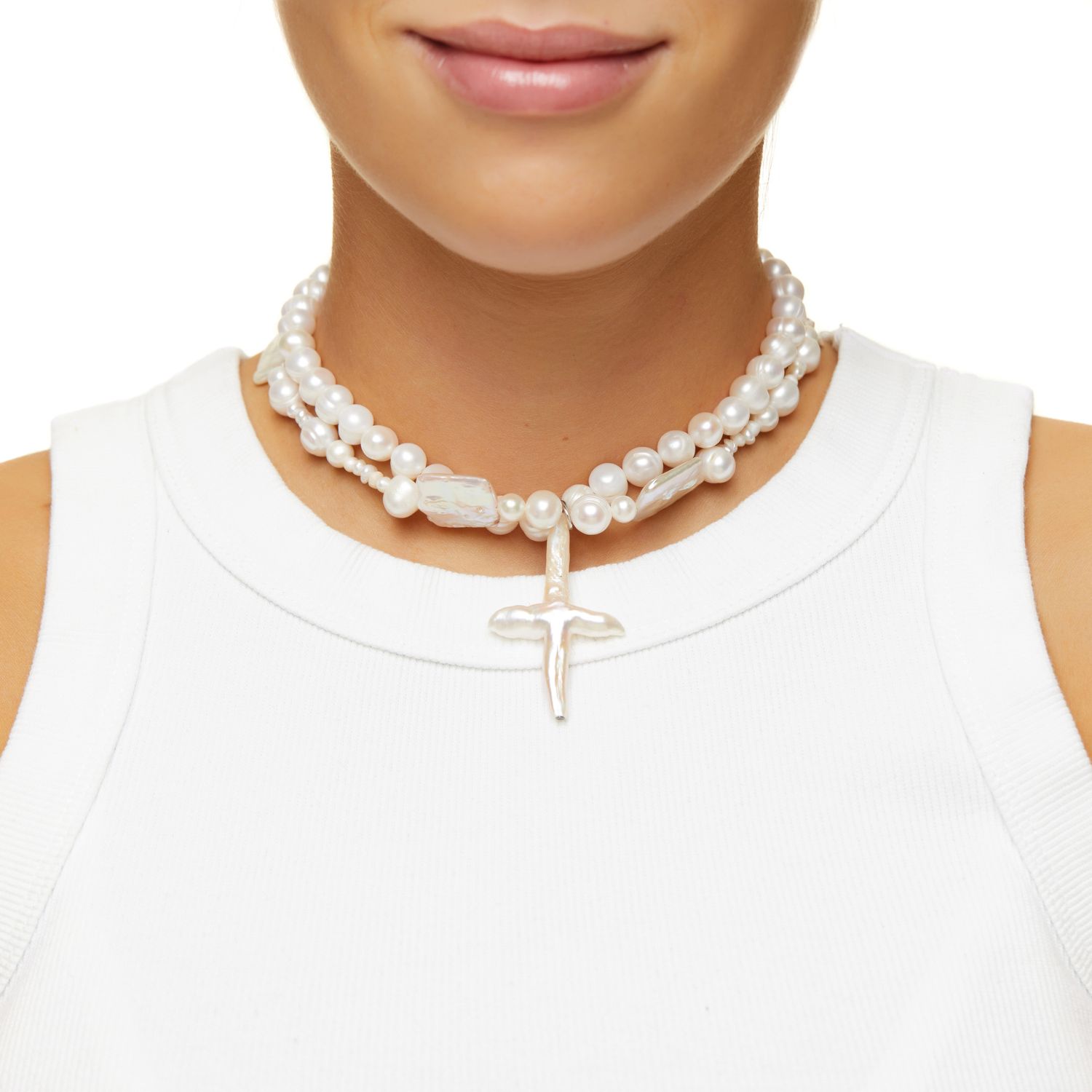 Колье Pearly Abundance Cross Necklace – Nacre