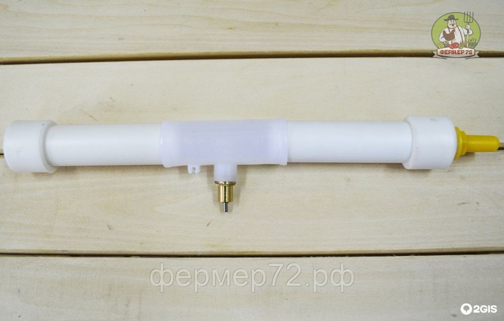 Ниппельная поилка для кроликов