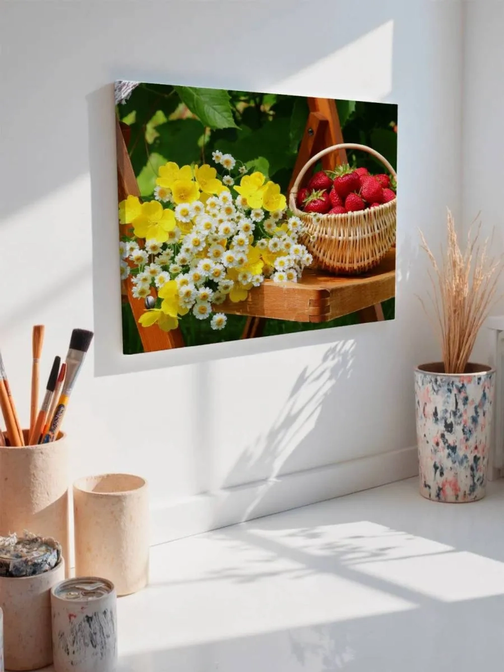 Картина на стену 40 X 50 Клубника и ромашки