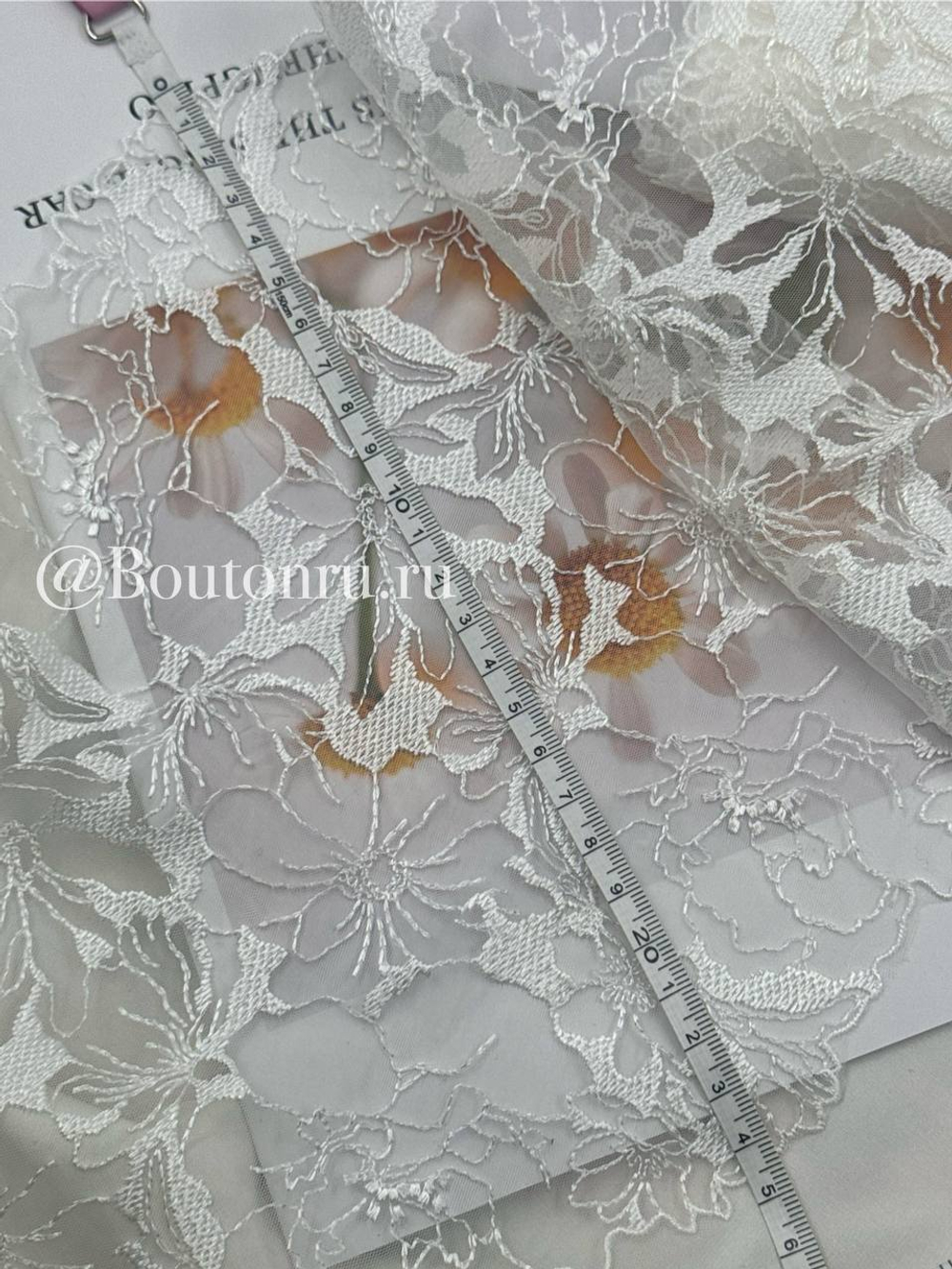 Кружево белое цветы