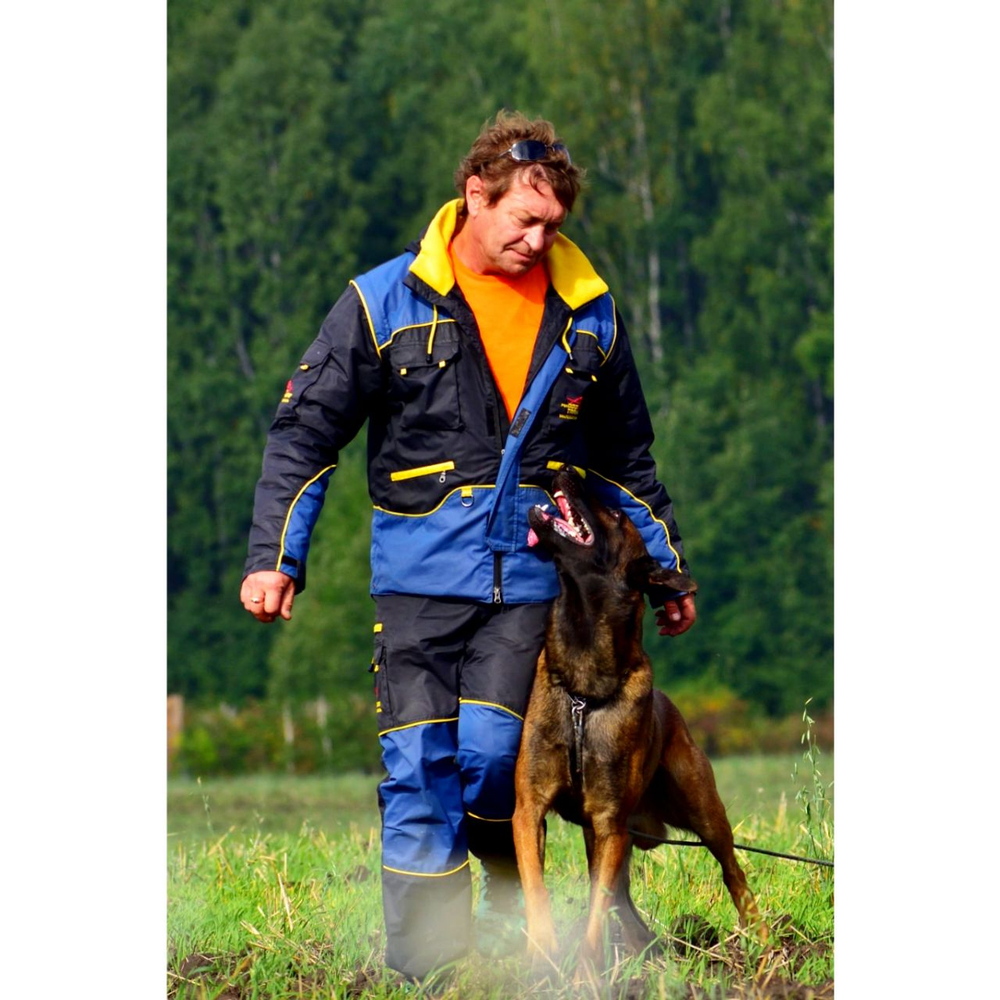 Костюм для дрессировщика Fordogtrainers «PROTECTIVE SUIT» из мембранной ткани.