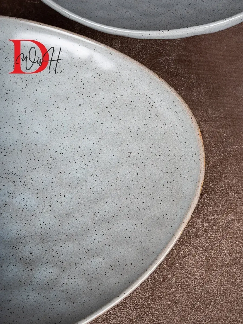 Набор посуды 4 тарелки мятый фарфор 25 см