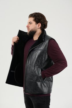 Жилет универсальный из натуральной дубленочной овчины