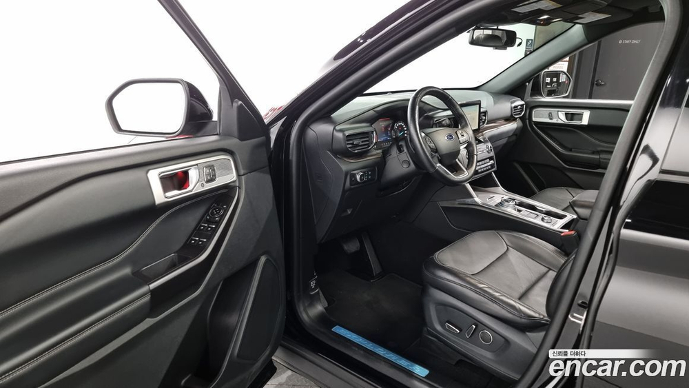 Ford Explorer 6 Generation 2.3 Limited 4WD (07.2020)