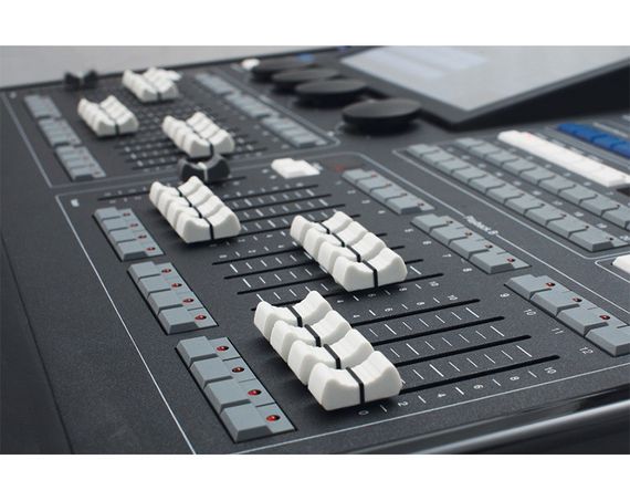 CODE Master 4096 (4096 CH) пульт управления светом