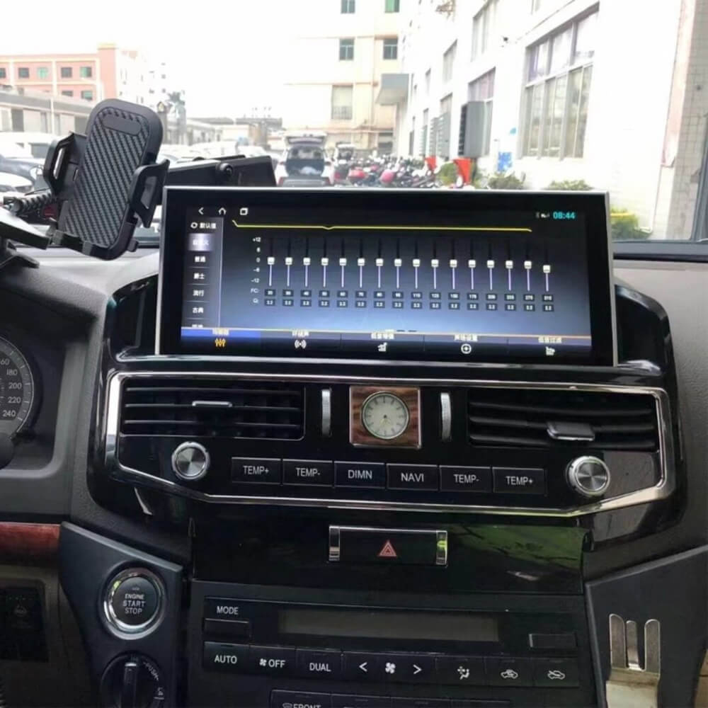 Магнитола для Toyota Land Cruiser 200 2007-2015 (экран климата внизу) - Carmedia ZH-T1201 монитор 12.3", Android 12, 8Гб+128Гб, CarPlay, SIM-слот