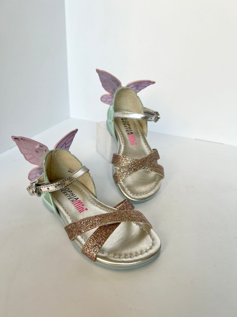 Новые босоножки Sophia Webster, 23