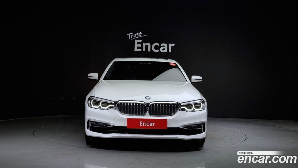 BMW 5 Series (G30) 540i xDrive Luxury Plus (09.2020)