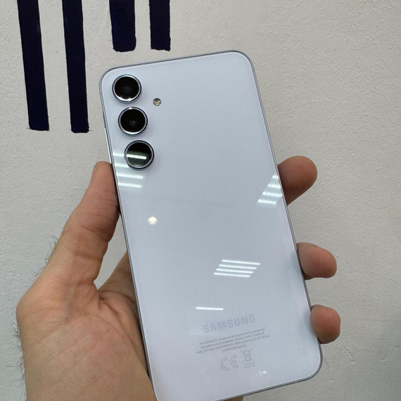 Samsung Galaxy A55 8\128GB полный комплект телефону неделя