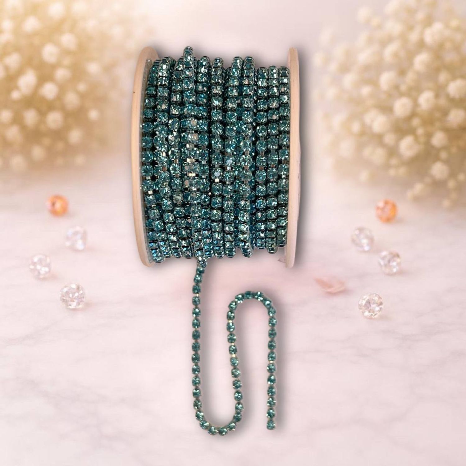 стразовая лента, 3мм, цвет голубой.  (1м)