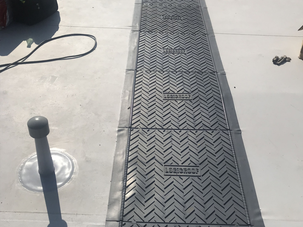 Ремонт кровли Завод Радотехники (г. Екатеринбург, ул. Щорса 7)