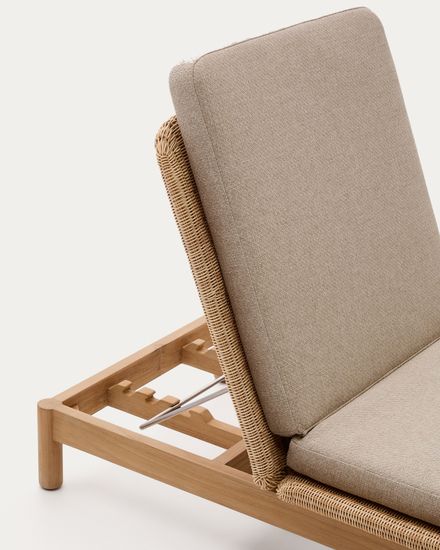 Шезлонг Galea из тикового дерева и синтетического ротанга Испания La Forma