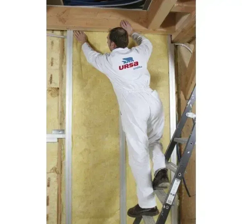 Утеплитель рулонный URSA Terra Стены и крыши 4000/1220/150 мм, 3 рулона, 14,64 м2, для утепления мансард, стен, скатных крыш