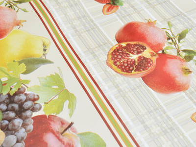 Клеенка столовая DEKORAMA 140см*20м "Фрукты на бежевом"