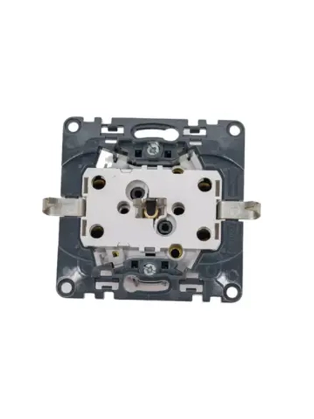 Legrand IN'MATIC розетка двойная 2х2К+З 16А
