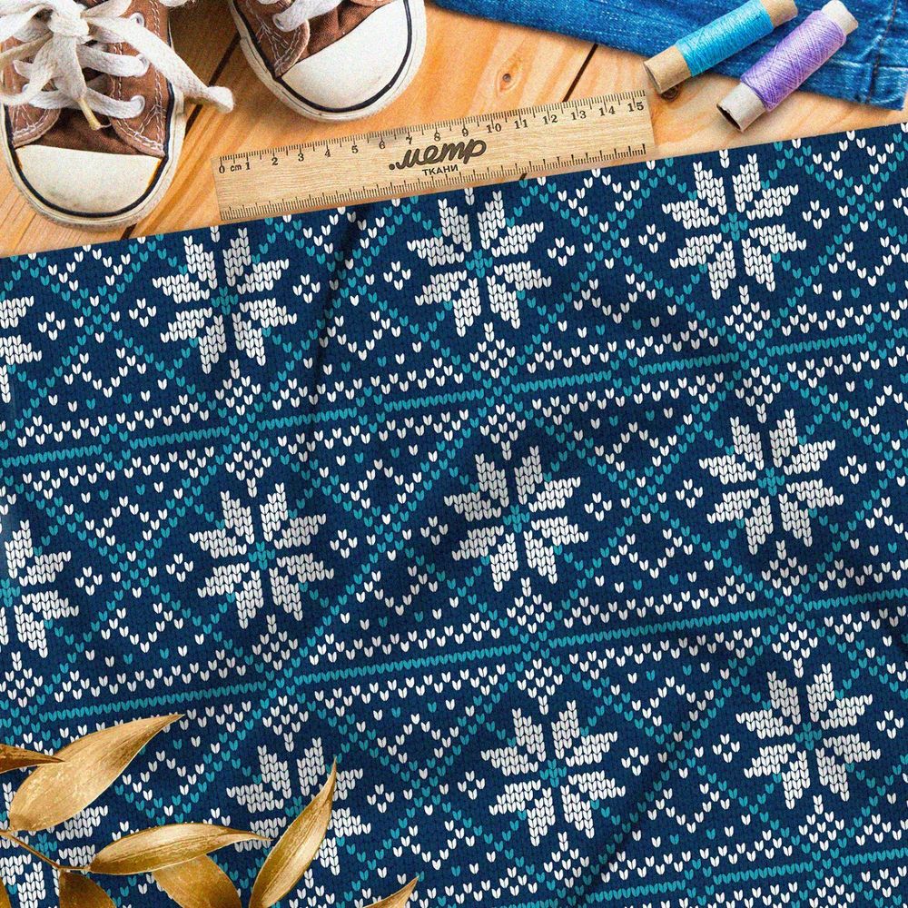 Ткань шифон крупный плотный узор на синем свитере