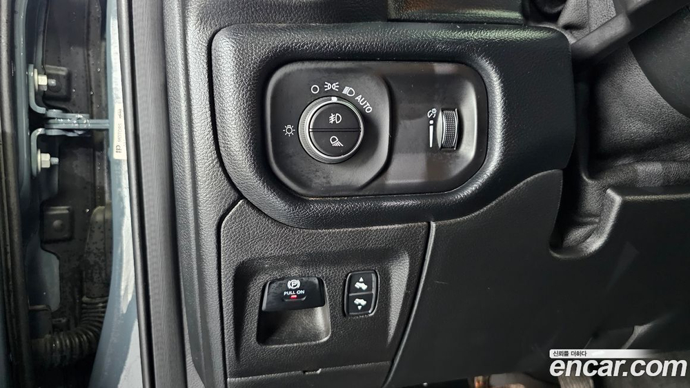 Dodge Ram Pickup 5.7 (03.2021)