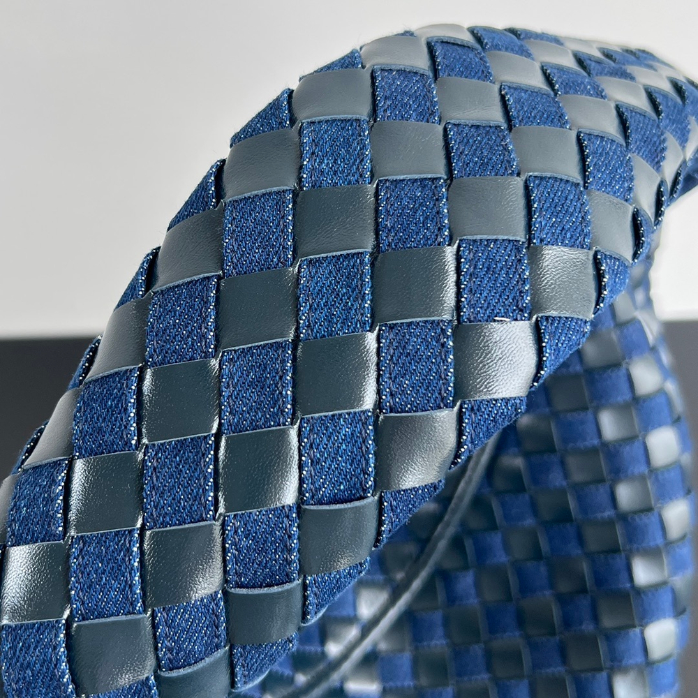 Bottega Veneta Large Hop 54 cm