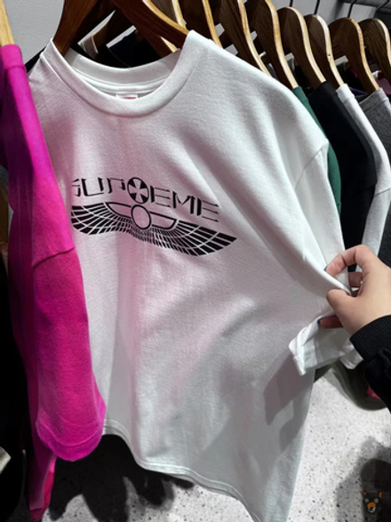 Футболка Supreme