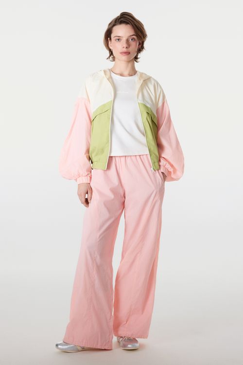 Брюки из нейлона 