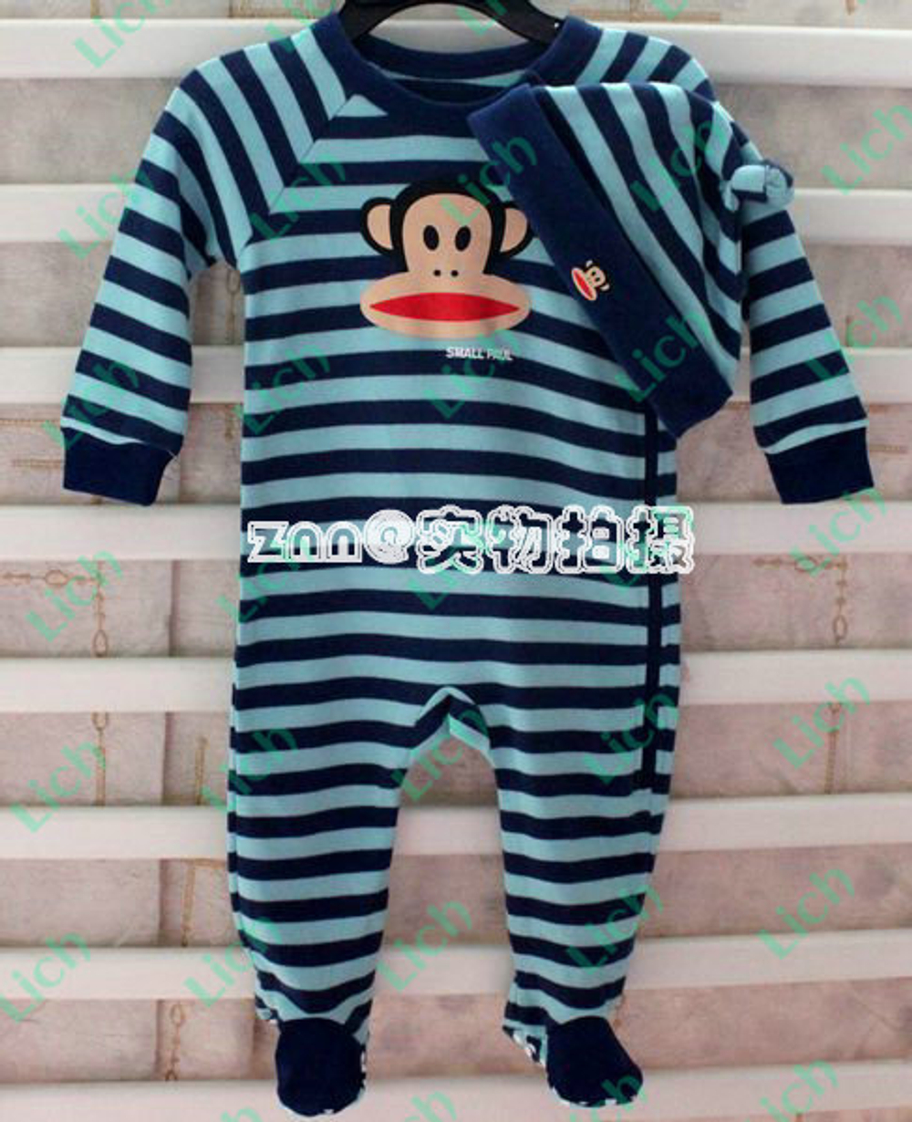 Комплект для новорожденных: комбинезон в полоску и шапка