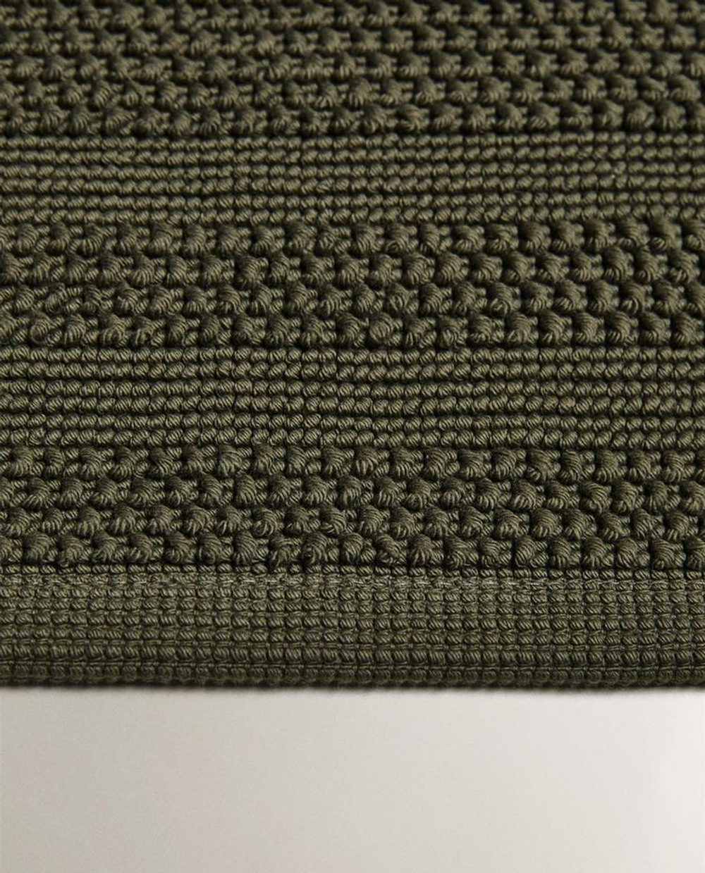 ZARA HOME КОВРИК ДЛЯ ВАННОЙ ИЗ ХЛОПКА С АНТИСКОЛЬЗЯЩЕЙ ПОВЕРХНОСТЬЮ, ХАКИ