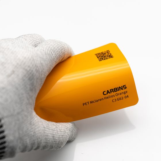 Пленка желтая глянцевая Mclaren Helios Yellow Carbins 12 погонных метров