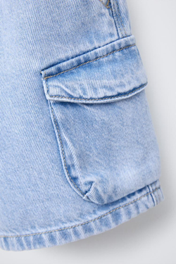 ZARA ДЖИНСОВЫЕ ШОРТЫ КАРГО, ГОЛУБОЙ