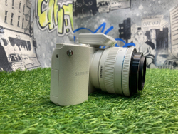 Samsung NX1000 Kit 20-50mm II ED 3.5-5.6 i-Function