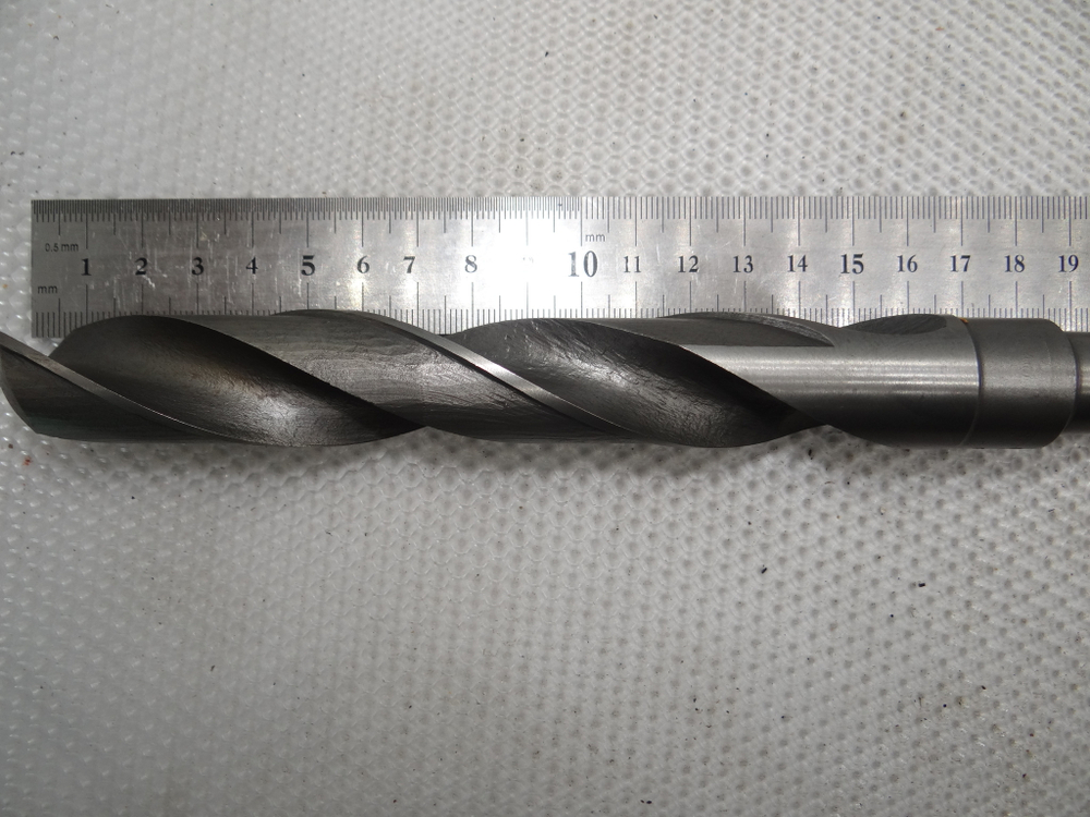 Сверло 23.5мм (140х250) Р18 к\х К/М2 СССР