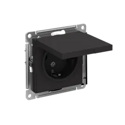 Розетка 1-м СП AtlasDesign 16А IP20 с заземл. защ. шторки с крышкой механизм карбон SE ATN001046