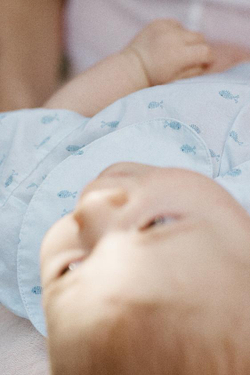 ZARA РУБАШКА С ПРИНТОМ «РЫБЫ», ГОЛУБОЙ