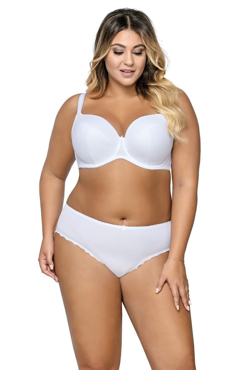 Элегантный бюстгальтер plus size с уплотненными чашками из нежной микрофибры (Размер: 75L) (Цвет: черный)