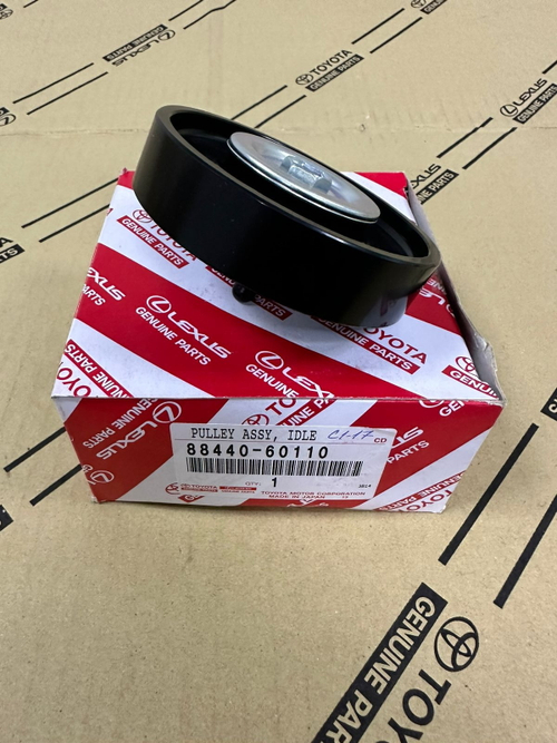 Ролик TOYOTA 8844060110