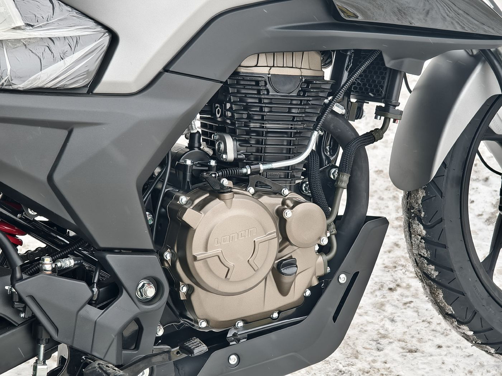 Мотоцикл Loncin CR4 II