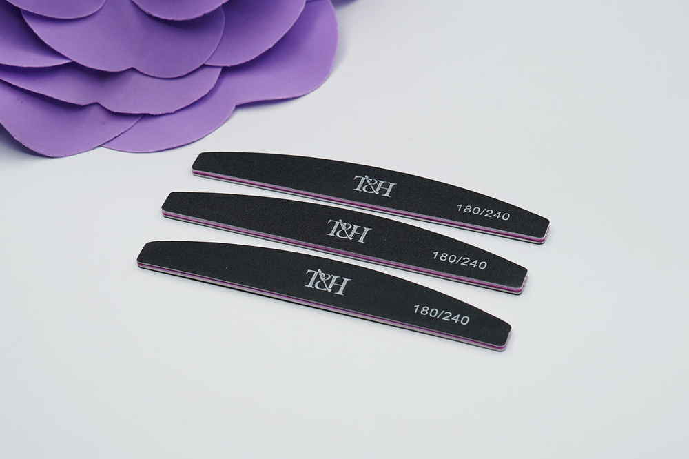 Пилка для ногтей T&H 180/240 Черная