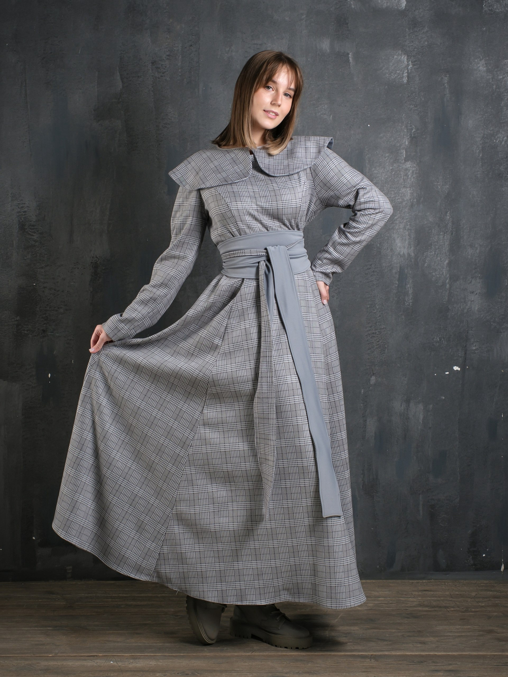 Платье с кушаком /серо-голубая клетка