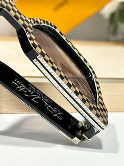 Louis Vuitton Glasses