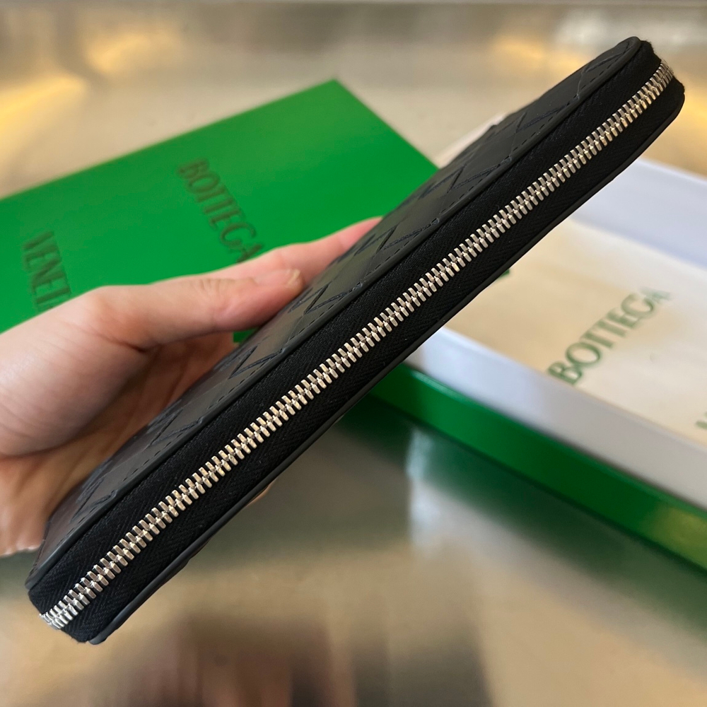 Bottega Veneta Zip Around Wallet