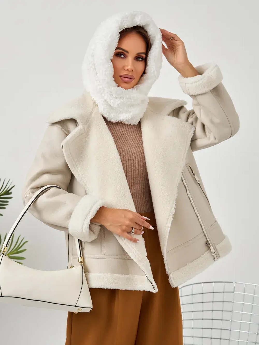 Капор зимний вязаный капюшон на флисе