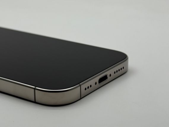 iPhone 16 Pro 256Gb Natural Titanium