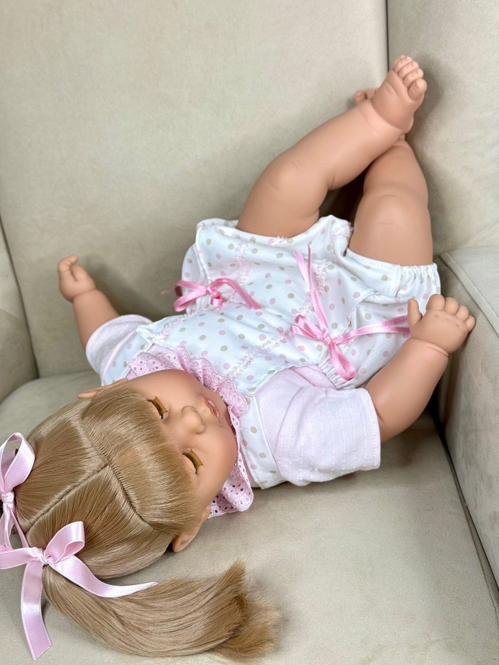 Кукла Berbesa мягконабивная 62см Dulzona (8052S)