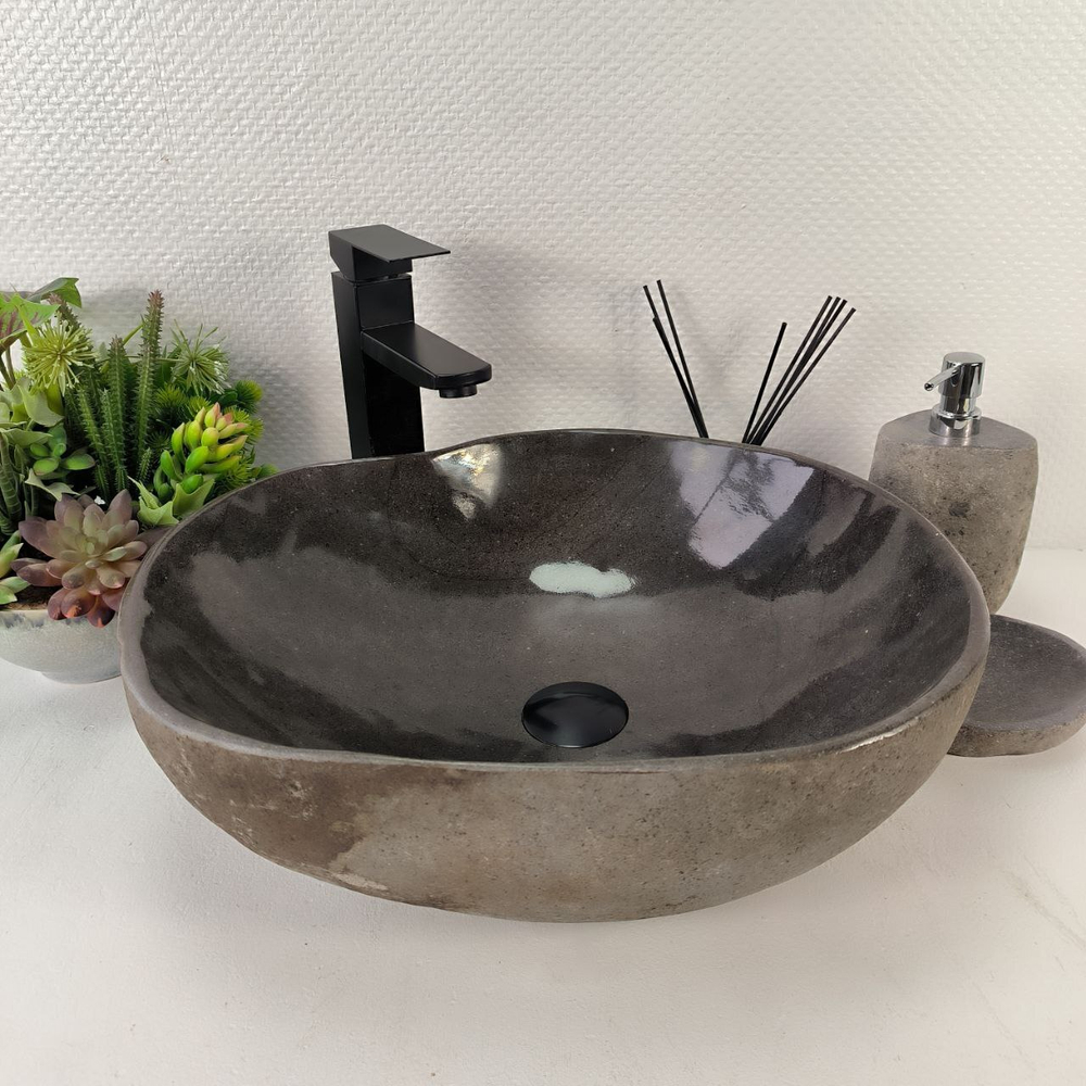 Раковина из речного камня RS-65161 47*40*15 0861