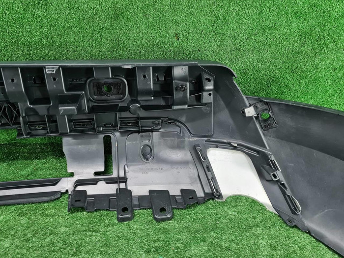 Юбка заднего бампера Land Rover Discovery 5 (2016-2021)