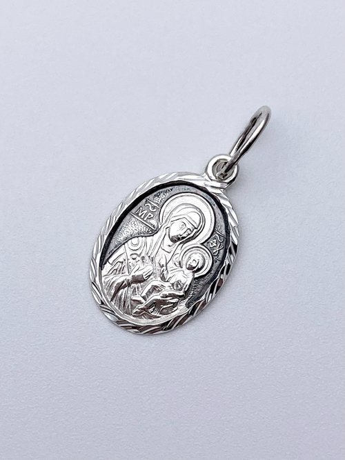 Образок из серебра/Чернение/С подвижным ухом/Иверская БМ