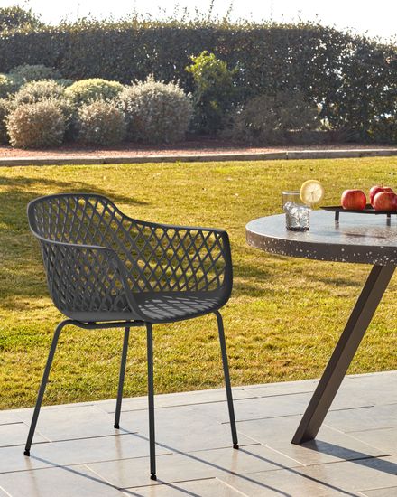 Стул-кресло Quinn темно-серый Испания La Forma