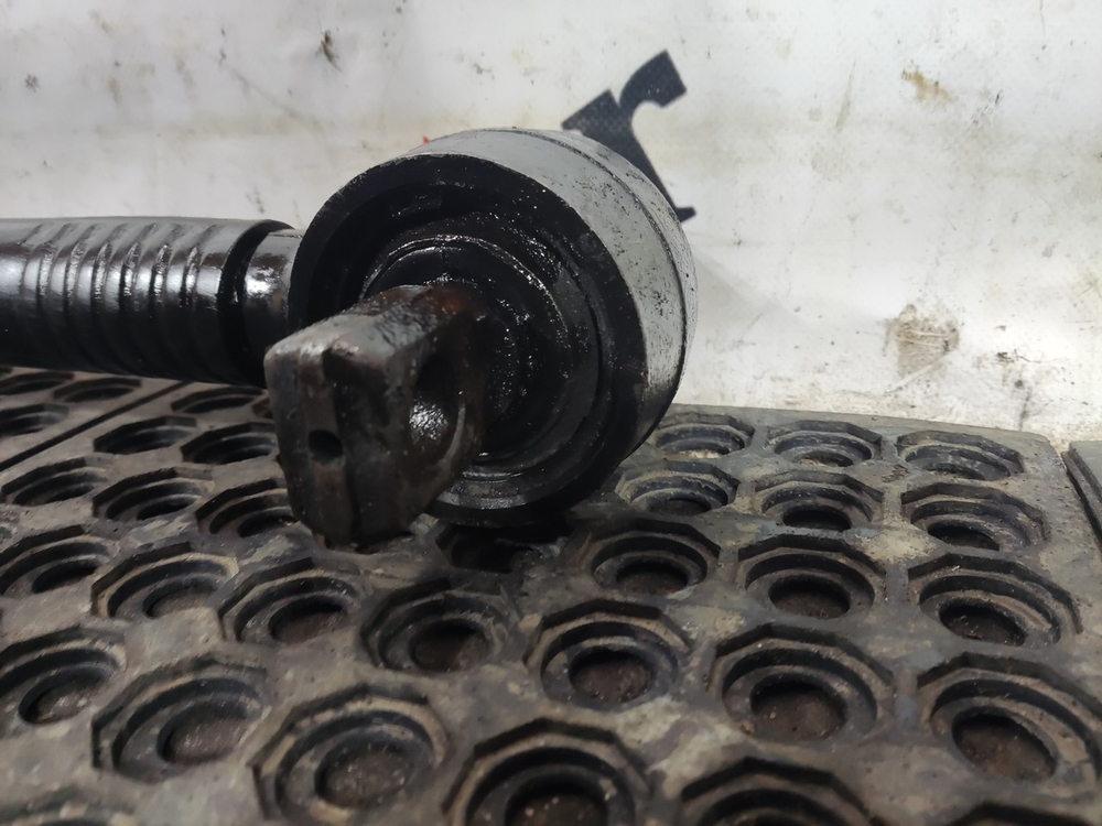 Тяга реактивная продольная 2018г.