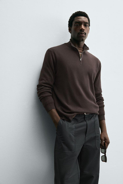 ZARA ДЖЕМПЕР ЖЕМЧУЖНОЙ ВЯЗКИ С МОЛНИЕЙ, ТЕМНО-КОРИЧНЕВЫЙ