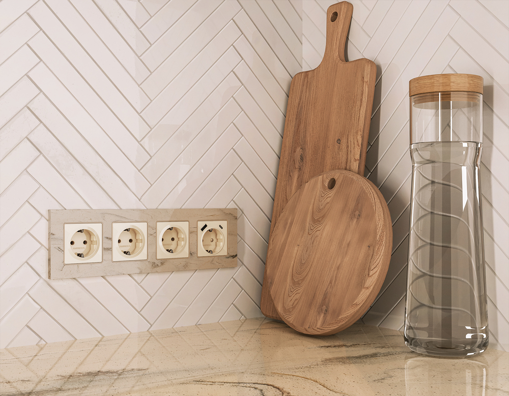 MA307010 Комплект механизма электрической розетки ALFA Бежевый глянец с/з с шторками QUANT (AP3070, VM141)