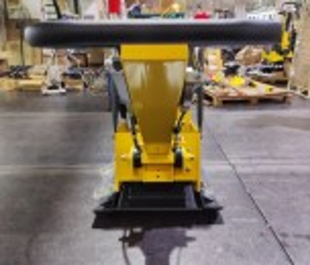 Виброплита TOR C-330A дизельная 1030214